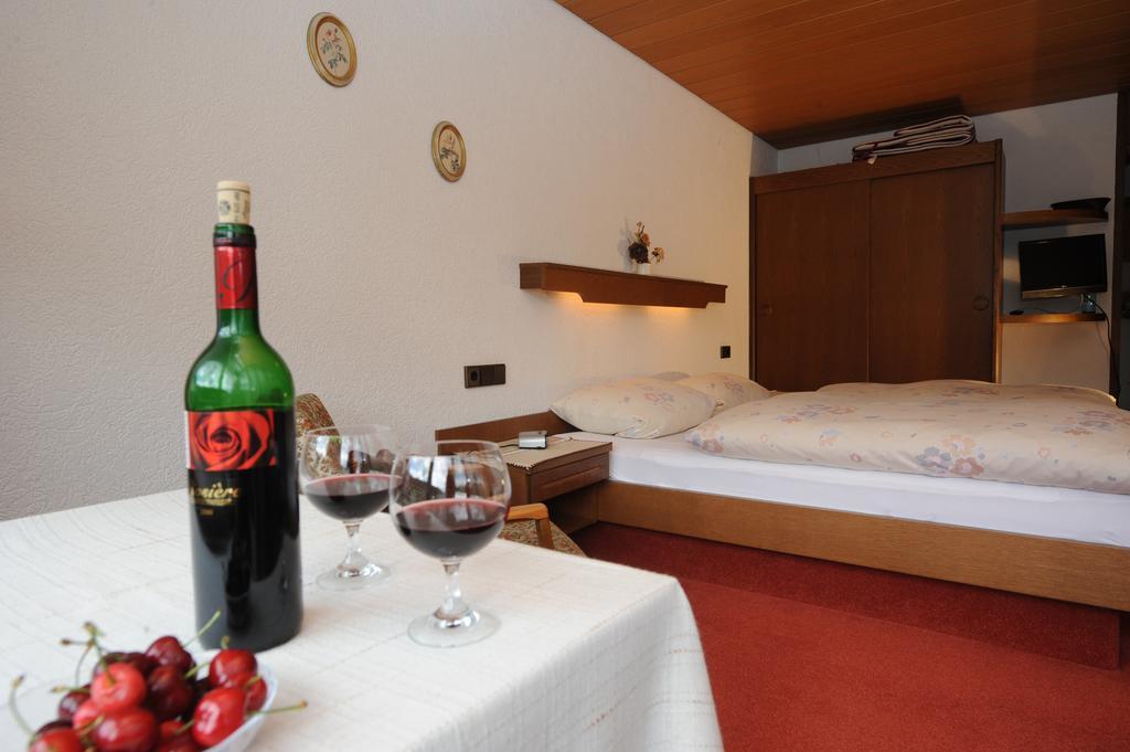 Gasthof Schwarzwaldtanne Schönwald Room photo